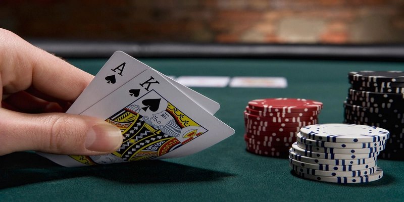 Poker Hands là gì mà được quan tâm đến vậy?