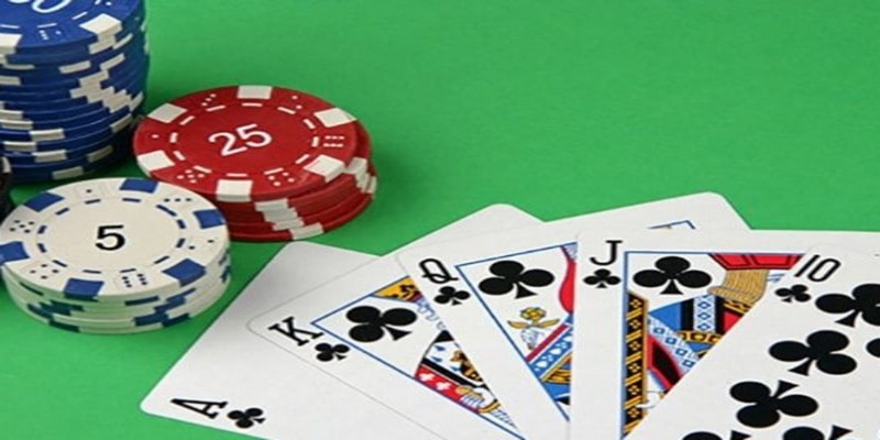 Cách chọn Poker Hands chuẩn chỉnh nhất