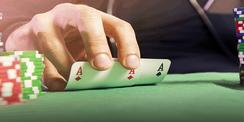 Poker - Trò chơi yêu thích của nhiều người