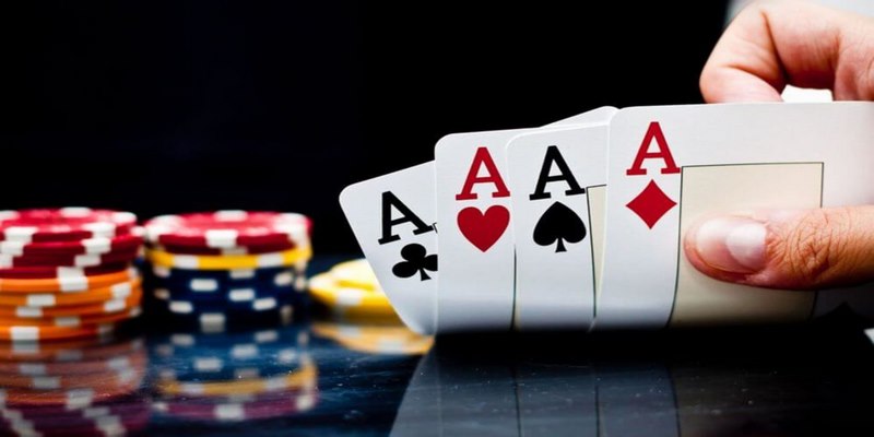 Chơi poker tiền thật cực hấp dẫn